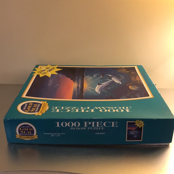 🎉2/$15🎉1000 piece jigsaw puzzle, “Night of the Comet” - Picture 8 of 11